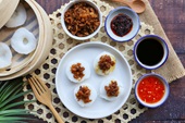 20230530 Lee Kum Kee  Article 2  From Dips to Marinades Creative Ways to Use Chilli Sauce in Your Co