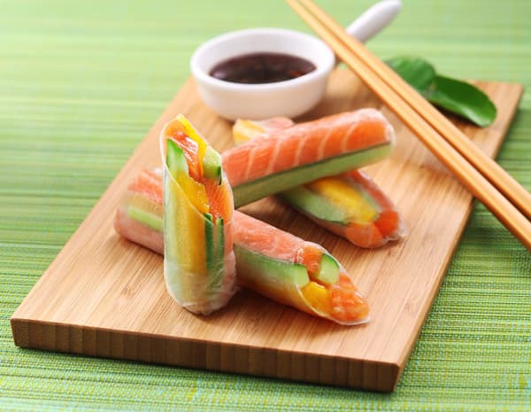 Vietnamese Salmon and Mango Spring Roll