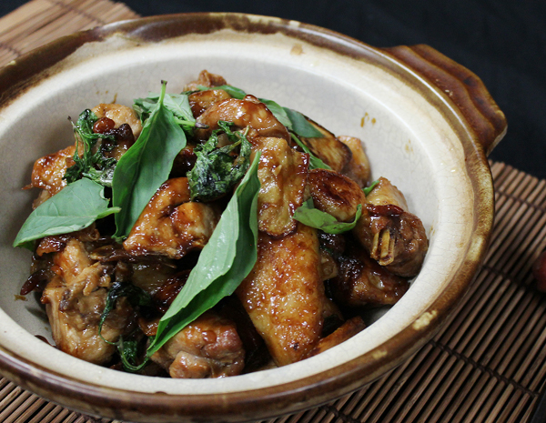 Recipe Braised Chicken with Oyster Flavored Sauce (3 Cup Chicken)