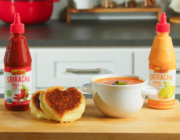 Recipe Heart Grilled Cheese and Spicy Tomato Soup